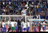 جشن قهرمانی تیم فوتبال استقلال در ورزشگاه آزادی تهران