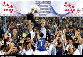 جشن قهرمانی تیم فوتبال استقلال در ورزشگاه آزادی تهران