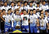 جشن قهرمانی تیم فوتبال استقلال در ورزشگاه آزادی تهران