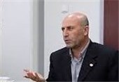 روغنی: در مورد تمدید قرارداد برانکو از طاهری بپرسید