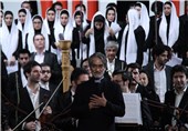مجید انتظامی: وظیفه اصلی هنرمندان شناساندن شهدا به جامعه است