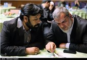 شیرینی: 90 درصد پیشکسوتان از عرش به فرش رسیده‌اند