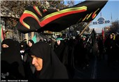 پیاده روی عاشقان حسینی در تهران
