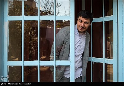 فیلم جواد عزتی با چند فیلم دیگر در آخر هفته