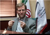 رفاه پس از انقلاب بیشتر شد؛ توقعات غیرمنطقی بالا رفت
