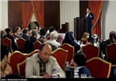 سخنرانی مهدی مهدوی کیا مدیرفنی تیم فوتبال جوانان ایران در همایش سلامت و زندگی 