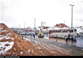 18 مجروح در واژگونی اتوبوس-اتوبان تهران قم