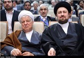  آیت‌الله اکبر هاشمی رفسنجانی رئیس مجمع تشخیص مصلحت نظام و  سیدحسن خمینی  در شصت و هشتمین اجلاس شورای مرکزی دانشگاه آزاد اسلامی