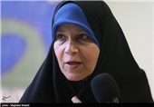 انتقاد جمعی از اساتید از اظهارات اخیر فائزه هاشمی