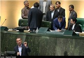 جلسه استیضاح وزیر علوم / مجلس به وزیر علوم رأی عدم اعتماد داد