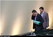 جلسه استیضاح وزیر علوم / مجلس به وزیر علوم رأی عدم اعتماد داد