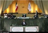 جلسه استیضاح وزیر علوم / مجلس به وزیر علوم رأی عدم اعتماد داد