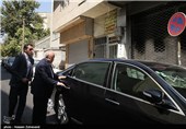حضور عسگر اولادی در خبرگزاری تسنیم