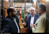 حضور عسگر اولادی در خبرگزاری تسنیم