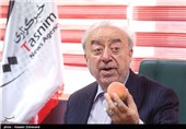 حضور عسگر اولادی در خبرگزاری تسنیم