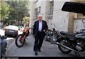 حضور عسگر اولادی در خبرگزاری تسنیم