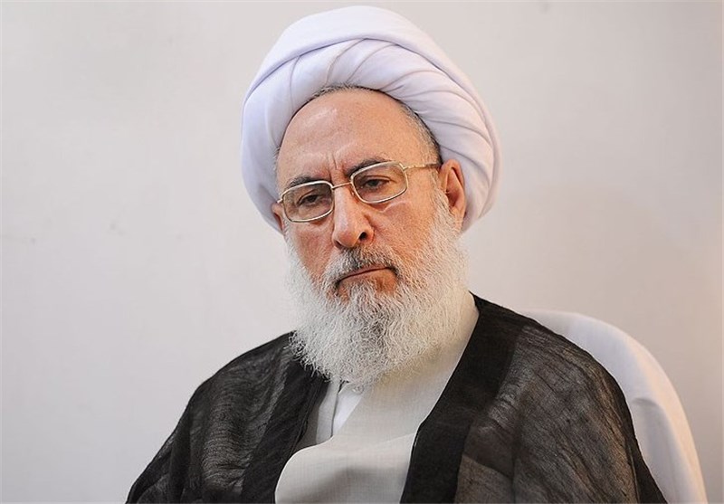 آیت‌الله شبستری: 13 آبان روز تجلی بصیرت و ولایتمداری جوانان است