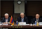 دیدار یرواند زاخاریان وزیر انرژی ارمنستان با چیت‌چیان وزیر نیرو
