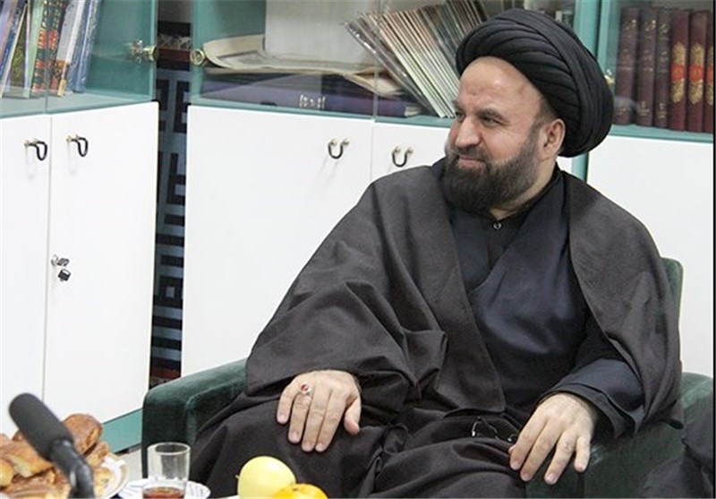 شخصیت شیخ صدوق به‌عنوان یک الگو و اسوه به جوانان معرفی شود