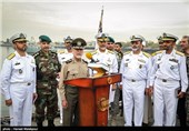 امیر سرلشکر عطاءالله صالحی فرمانده کل ارتش در مراسم رونمایی از دستاوردهای جدید نیروی دریایی ارتش - بندرعباس