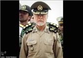 امیر سرلشکر عطاءالله صالحی فرمانده کل ارتش در مراسم رونمایی از دستاوردهای جدید نیروی دریایی ارتش - بندرعباس