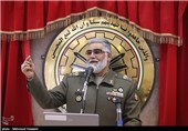 امیر پوردستان فرمانده نیروی زمینی ارتش در مراسم رونمایی از دستاوردهای جدید ارتش