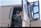 امیر پوردستان فرمانده نیروی زمینی ارتش در مراسم رونمایی از دستاوردهای جدید ارتش