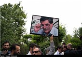 تشییع پیکر عبدالحسین پرتوی خالق عکس معروف دیدار همافران با امام خمینی(ره)