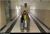 انتقال مجروحان حادثه تروریستی یمن به بیمارستان بقیه الله الاعظم تهران