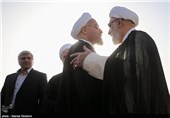 محمدی گلپایگانی رئیس دفتر مقام معظم رهبری و حسن روحانی رئیس‌جمهور 