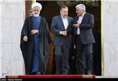 محمد فرهادی وزیر علوم, محمود واعظی وزیر ارتباطات و فناوری اطلاعات  و مجید انصاری معاون پارلمانی رئیس جمهوری