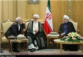 حسن روحانی رئیس‌جمهور,محمدی گلپایگانی رئیس دفتر مقام معظم رهبری و محمد جواد ظریف وزیر امور خارجه 
