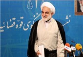 ریز تخلفات شرکت آقای وزیر/واردات پوشاک با کارت بازرگانی یک شرکت فنی مهندسی/48 ساعته همکار خود را تبرئه کردند/تشکیل پرونده برای وزیر