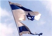 مراسل القناة 12 الإسرائیلیة ینتقد صمت القیادة الصهیونیة حیال وقف الحرب