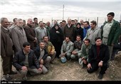 عکس یادگاری معصومه ابتکار رئیس سازمان حفاظت محیط زیست با محیط بانان منتخب زیستگاه های یوزپلنگ