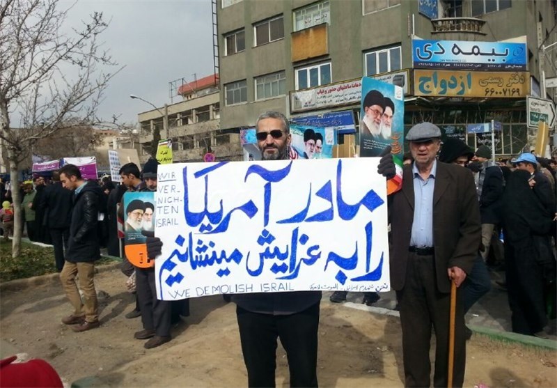 با مخاطبان