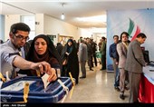 مدارس البرز فردا تعطیل است/ احتمال شمارش آرای ریاست‌جمهوری تا صبح فردا بعید است/ دستگیری 2 نفر در کرج به علت خرید و فروش رای