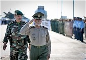 سرلشکر صالحی از سایت رادار شهید عباسپور بازدید کرد