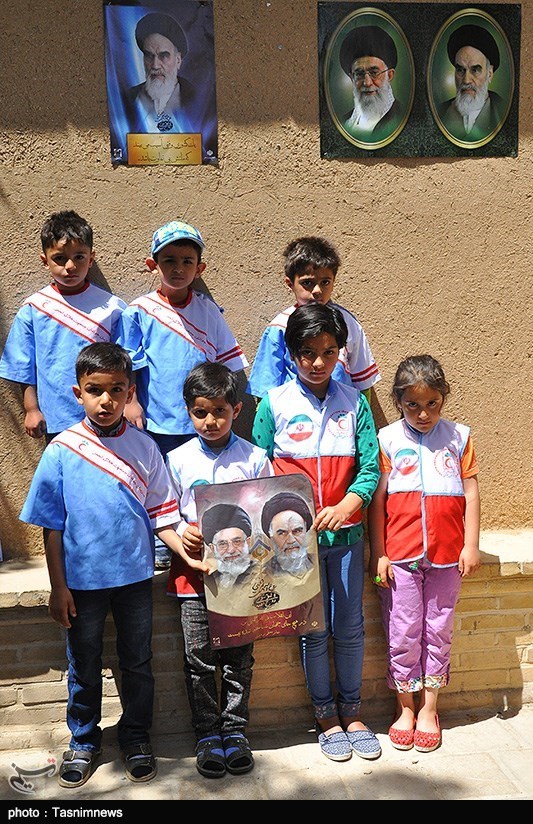 زائران بیت امام خمینی (ره)
