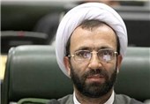 باید پرونده‌ مفاسد میرزاده و فرزندانش به دستگاه قضایی ارجاع شود/ ولایتی تاکنون نجابت به خرج داده است