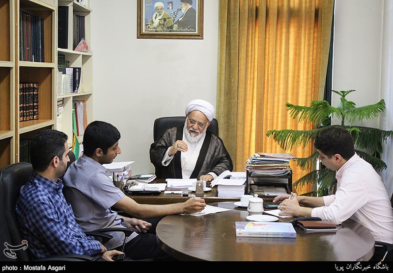گفت و گو با حجت الاسلام مصباحی مقدم