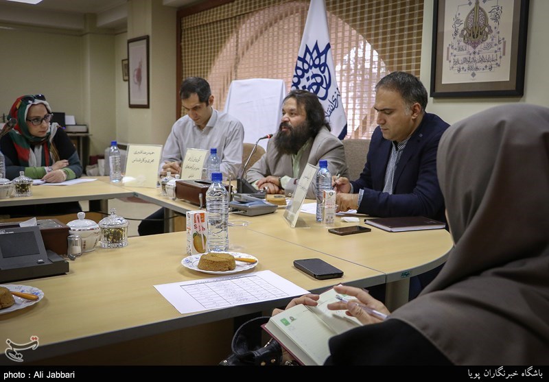 نشست خبری دومین مهرواره تئاتر ماه