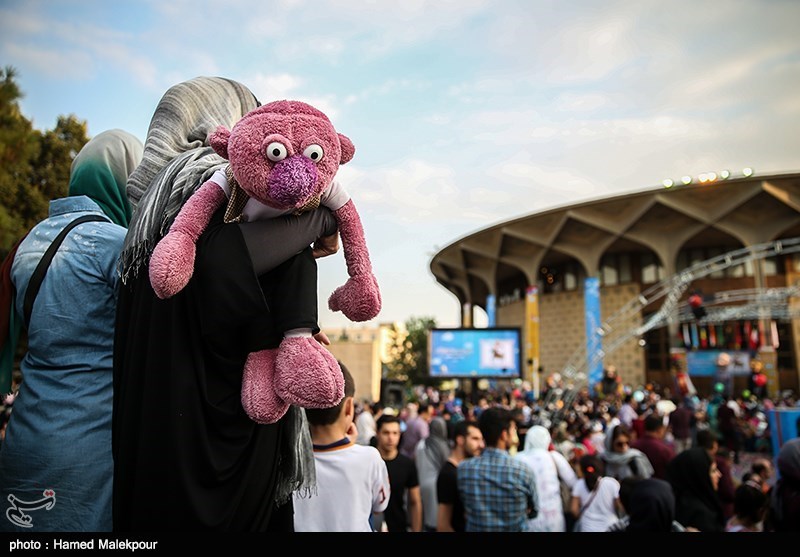 آغاز شانزدهمین جشنواره بین‌المللی تئاتر عروسکی
