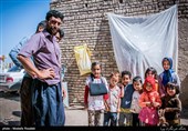منطقه خاورشهر در روستای قاسم آباد جزء مناطق محرومی است که در حوالی تهران واقع شده است.شغل بیشتر این مردم کار در کوره های آجرپزی است.