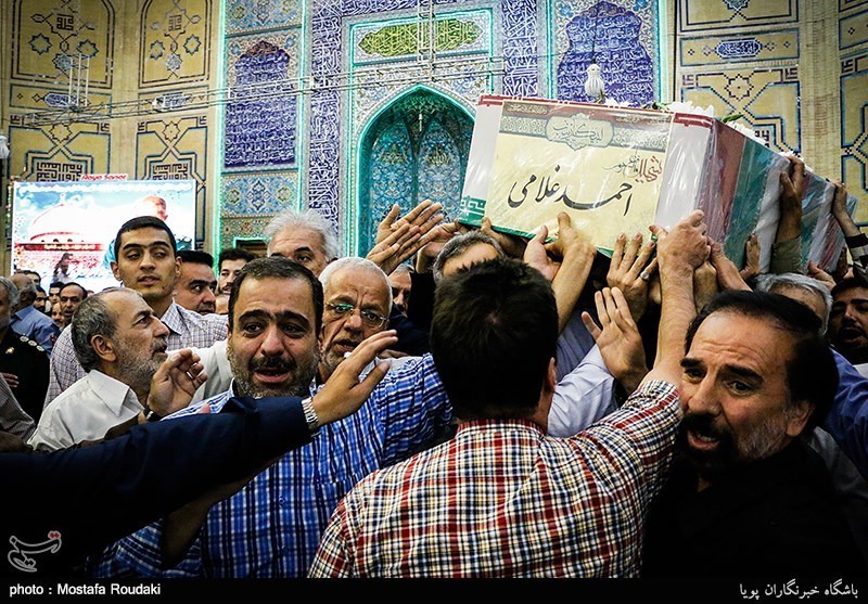 مراسم وداع با پیکر سردار شهید احمد غلامی