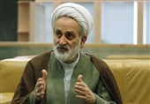 سالک: پشتیبانی مردم از نظام جریان تحریف را خلع سلاح کرده است