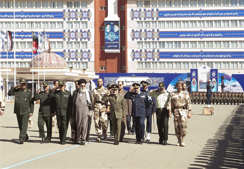Leader Underlines Need for Iran’s Constant Military Readiness