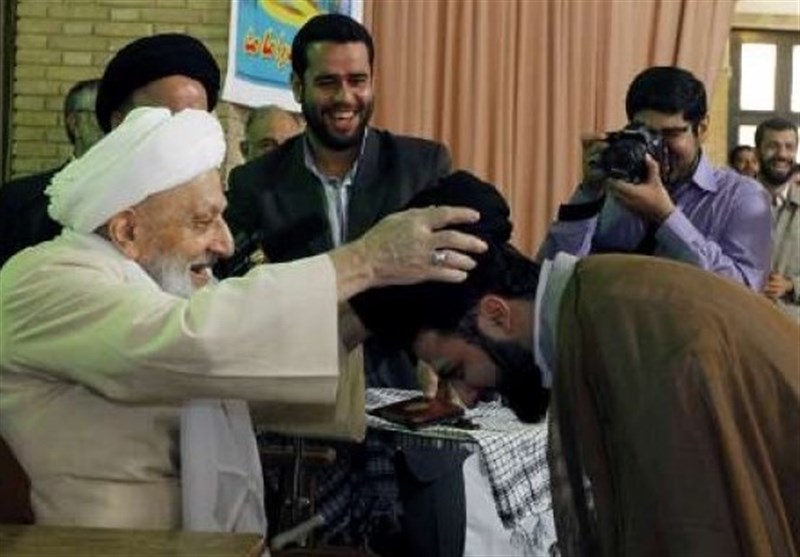 آیت‌الله مهدوی کنی , امام خامنه‌ای , امام خمینی , محمود احمدی‌نژاد , 