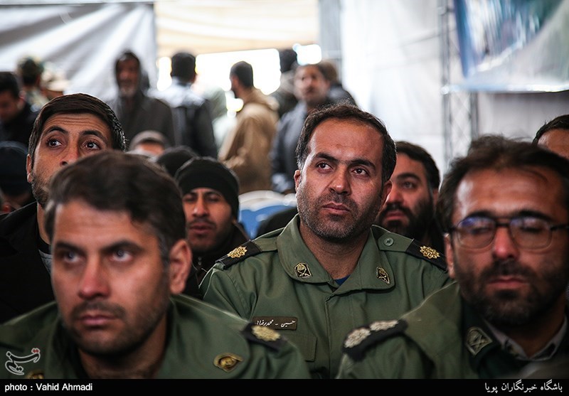 رونمایی از تمثال شهدای دانشجوی پیرو خط امام