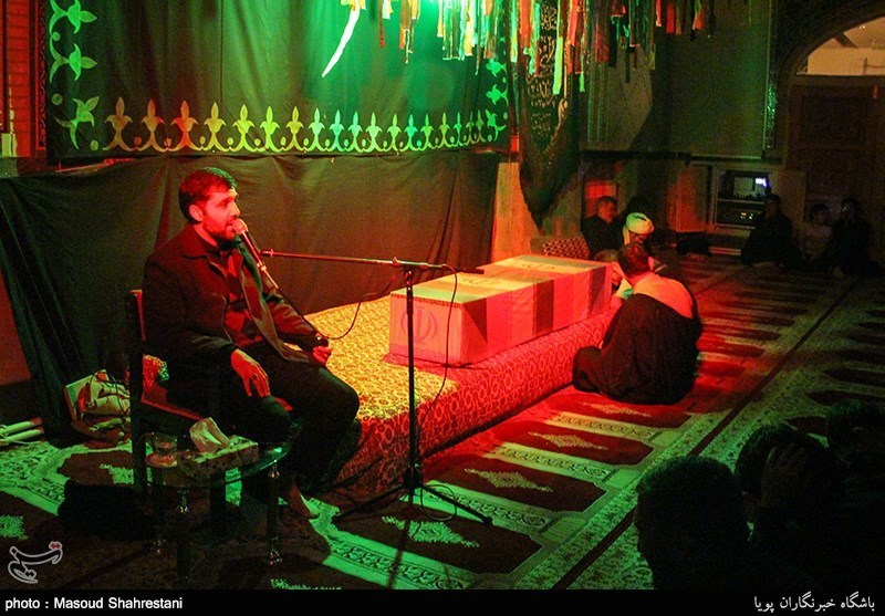 مراسم وداع با دو شهید گمنام